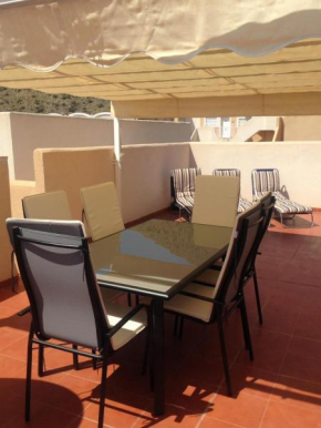 AZ02 Roof top terrace apartment, 2 bedrooms, 1 bathroom, very close to beach